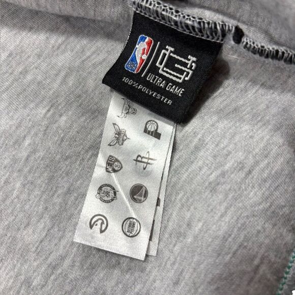 Authentic Ultra GAME Boston Celtics Embroidered  Lettering Hoodie Womens Medium - Picture 9 of 12